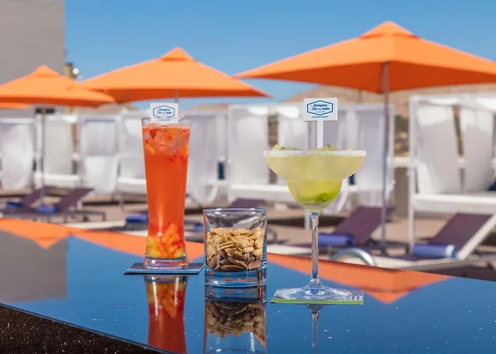 Hampton & By Hilton Cabos