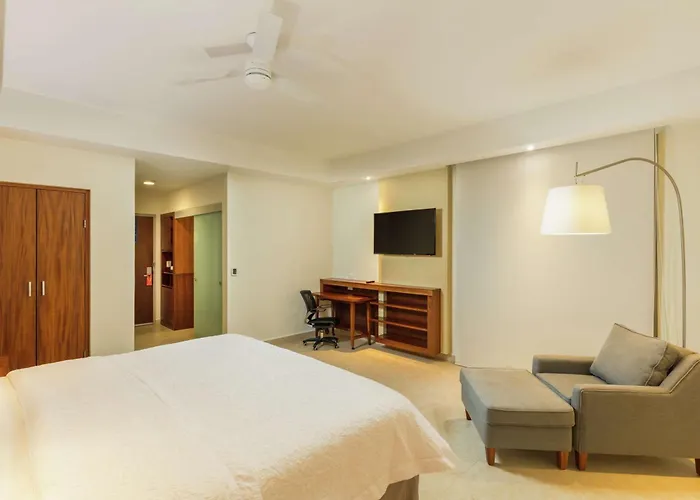 Hampton & By Hilton Cabos Hotel San José del Cabo