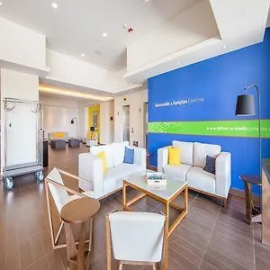 Hampton & By Hilton Cabos Hotel 3*